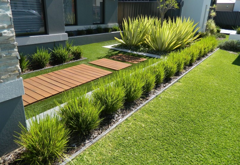 What Can Landscape Service Provider Do For Your Front Lawn?